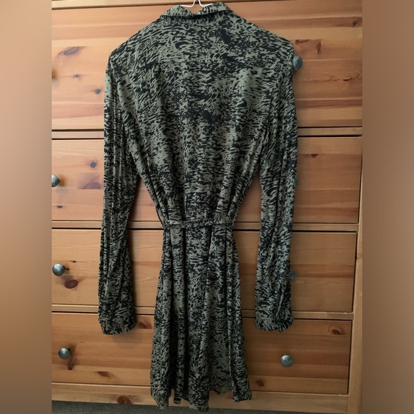 Divided midi dress - Picture 3 of 3